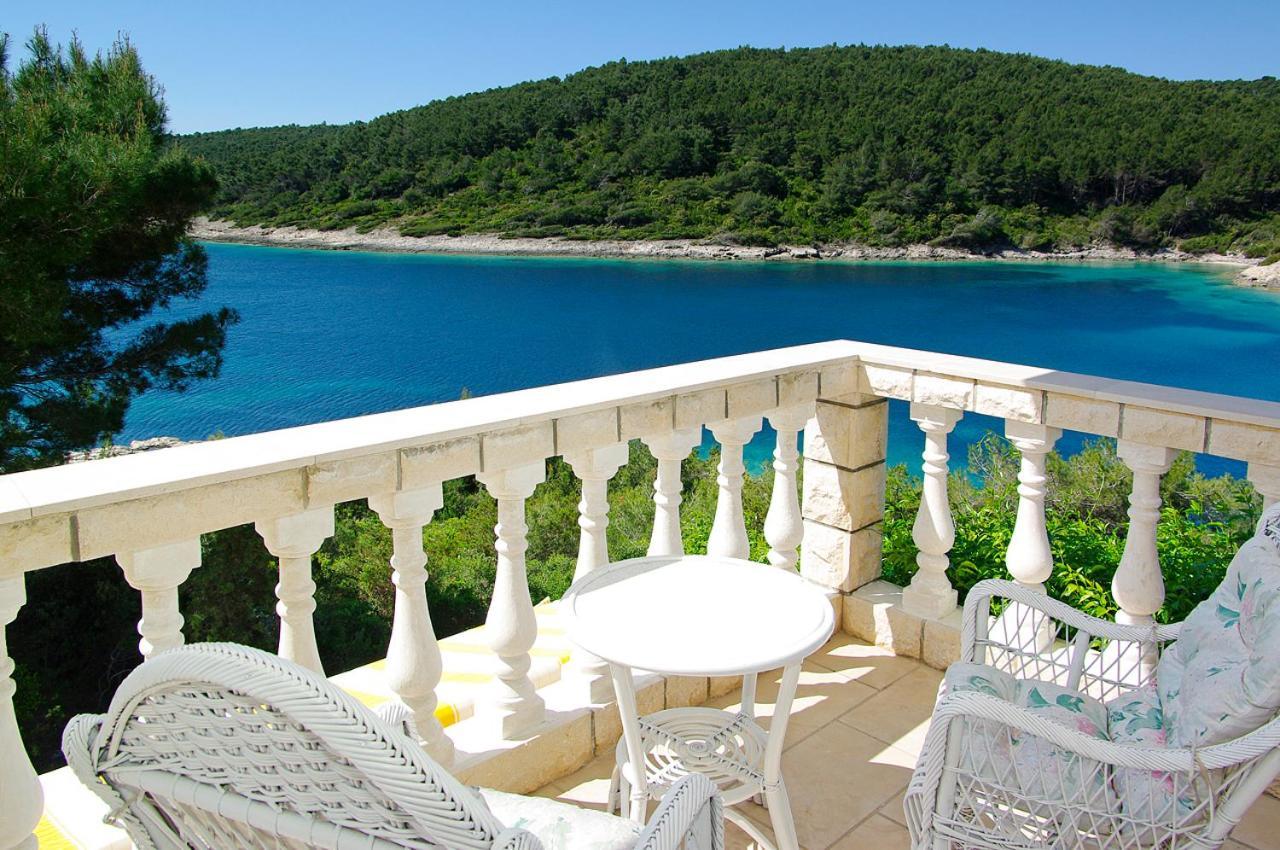 Waterfront Villa With Pool Vela Luka Exterior foto