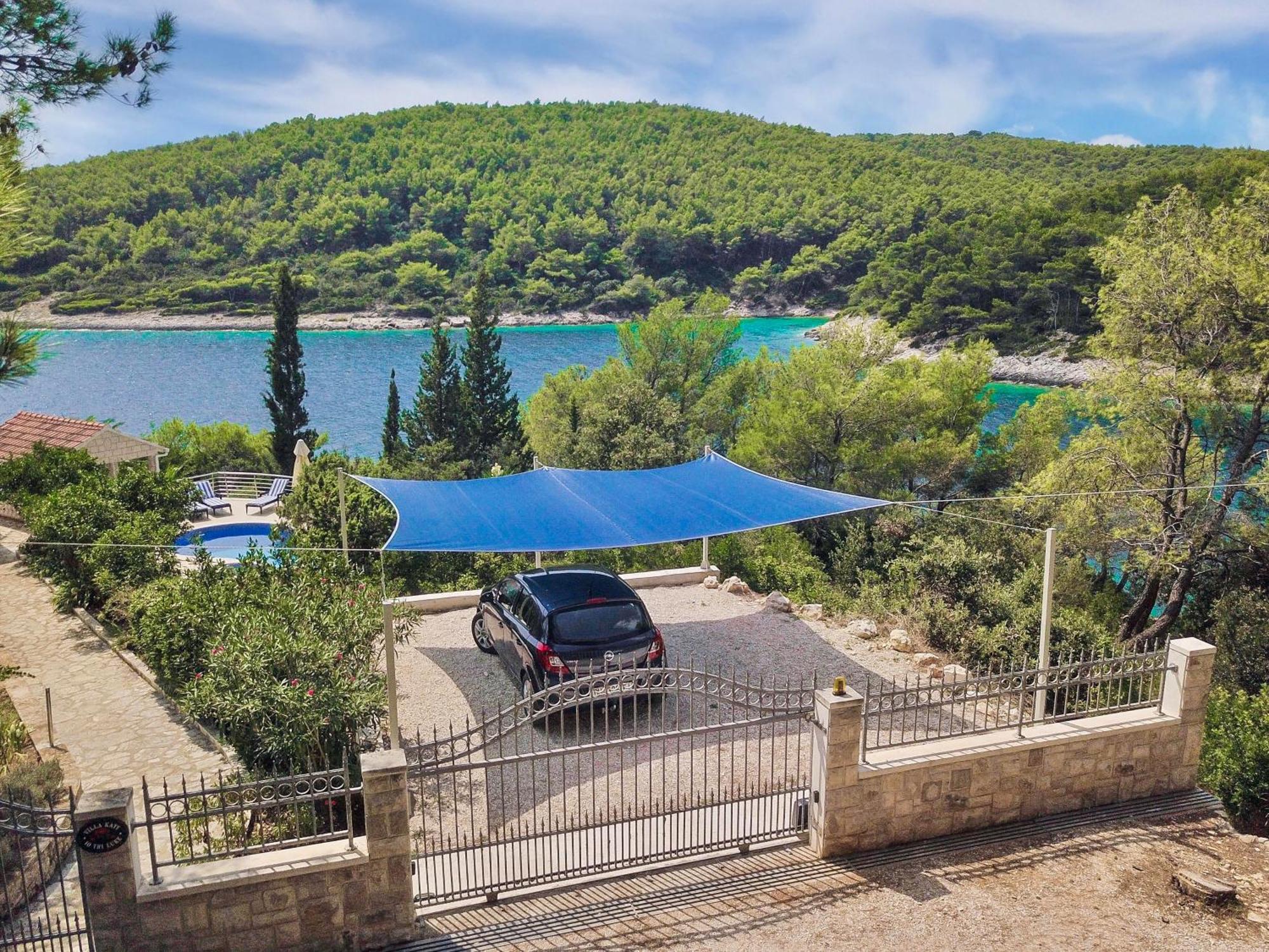 Waterfront Villa With Pool Vela Luka Exterior foto